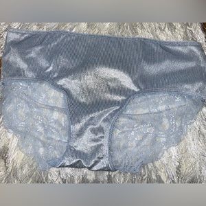 Victoria’s Secret Hiphugger Panty